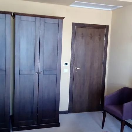 One-bedroom Private In Royal Beach 阳光海滩
