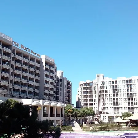 One-bedroom Private In Royal Beach 公寓 阳光海滩