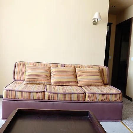 One-bedroom Private In Royal Beach 公寓 阳光海滩