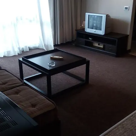 One-bedroom Private In Royal Beach 公寓